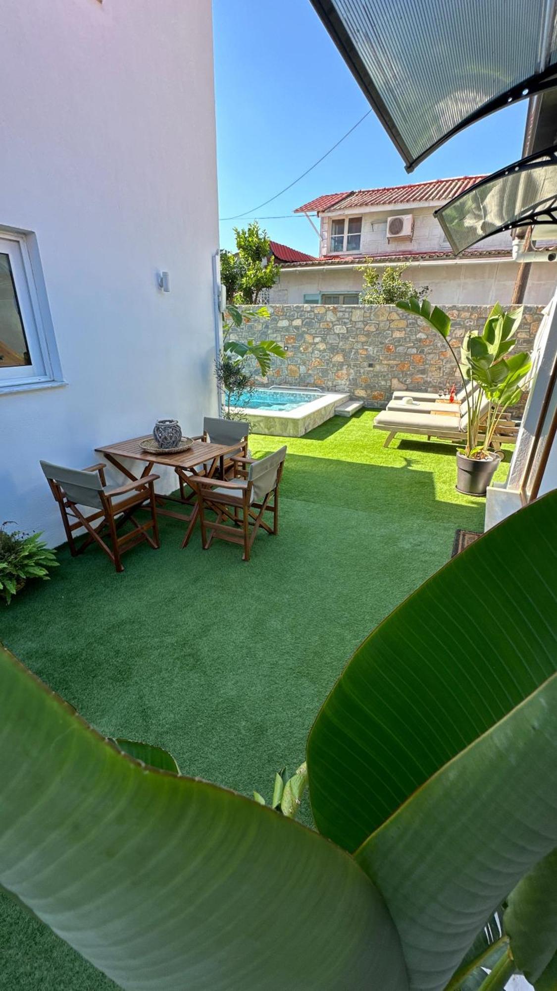Del Sol Suites Skiathos by Eksteriør billede