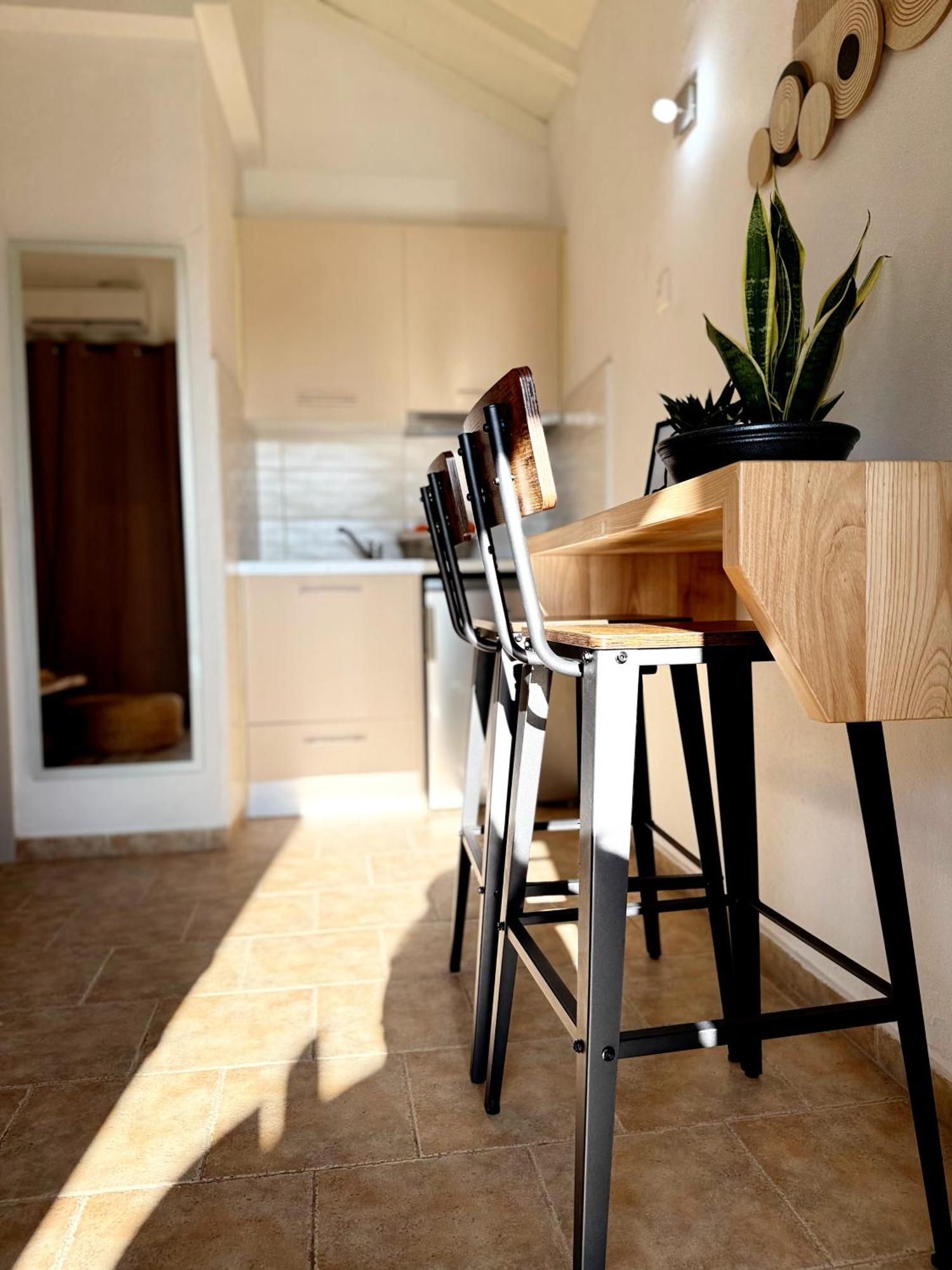 Del Sol Suites Skiathos by Eksteriør billede