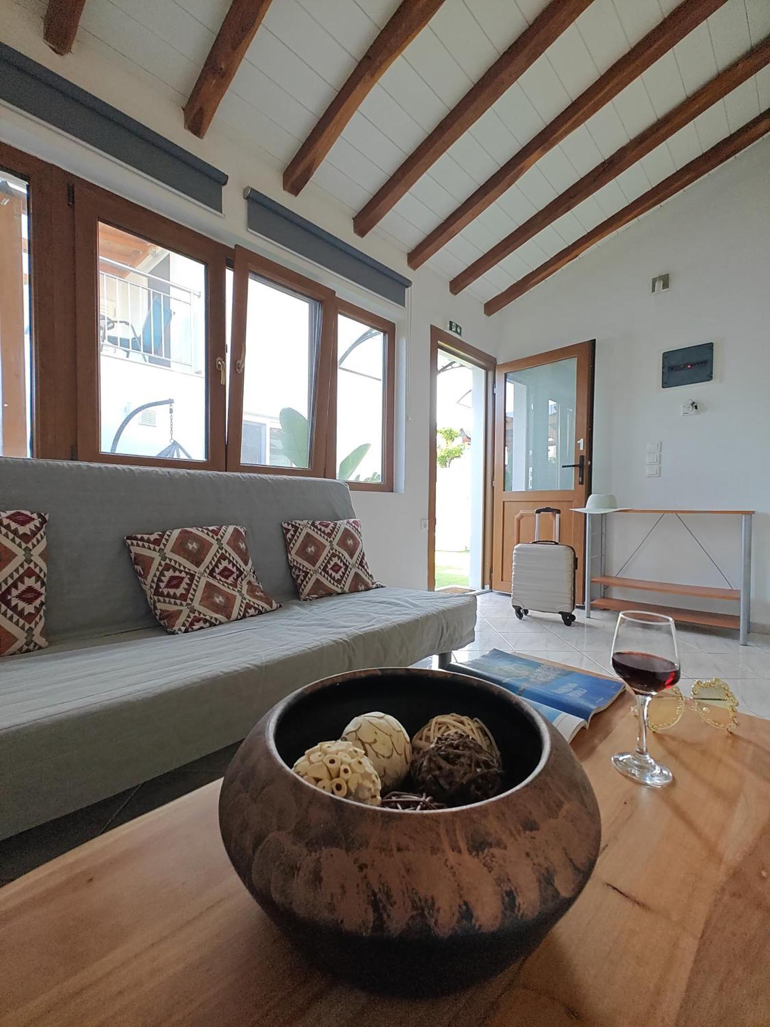Del Sol Suites Skiathos by Eksteriør billede