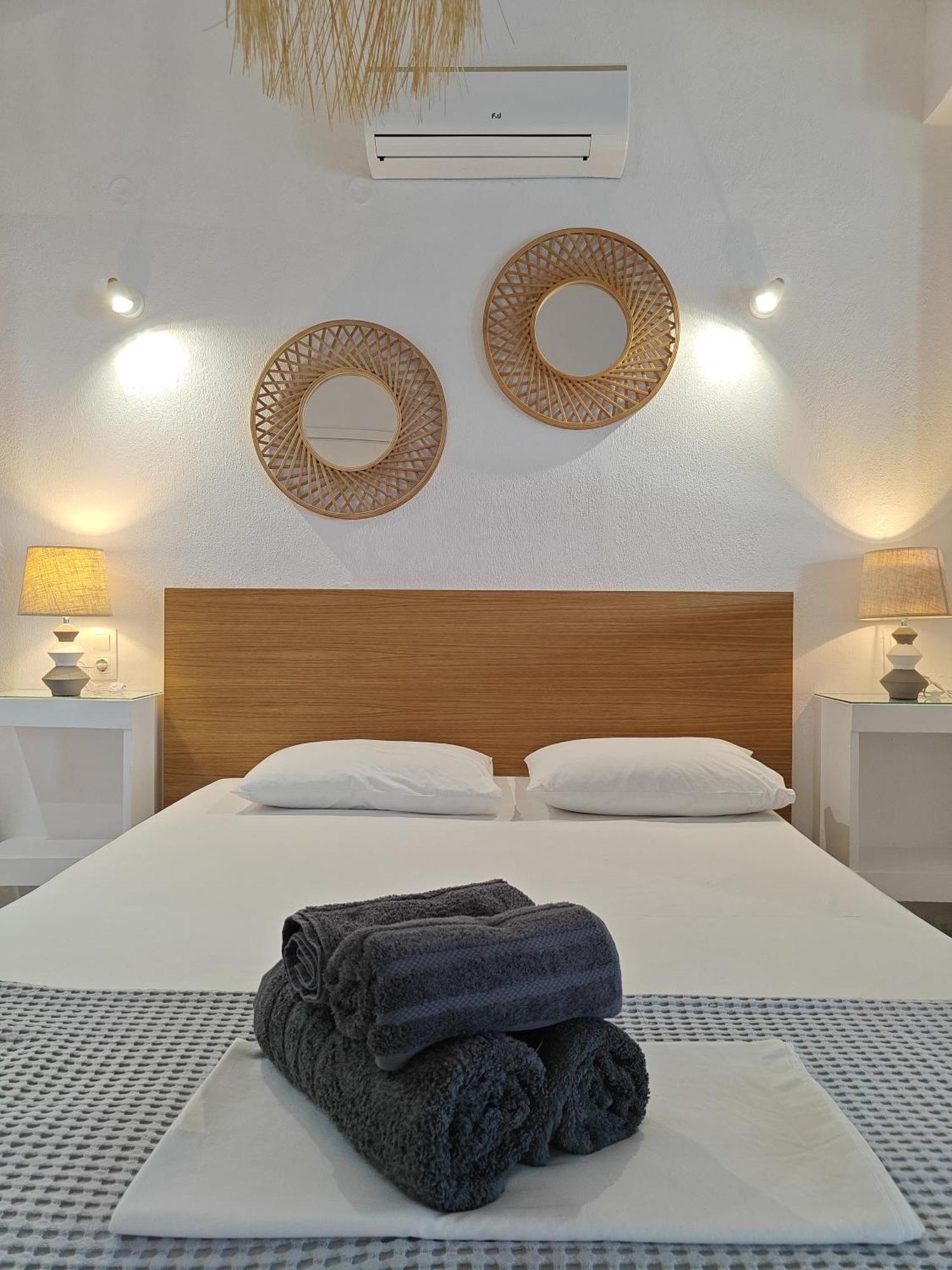 Del Sol Suites Skiathos by Eksteriør billede